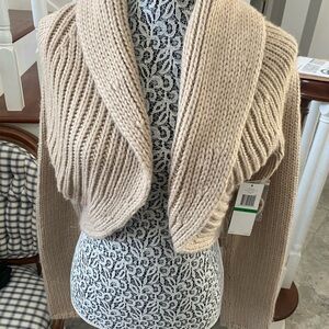 Calvin Klein new shrug sweater acrylic alpaca and wool NWT tan size L